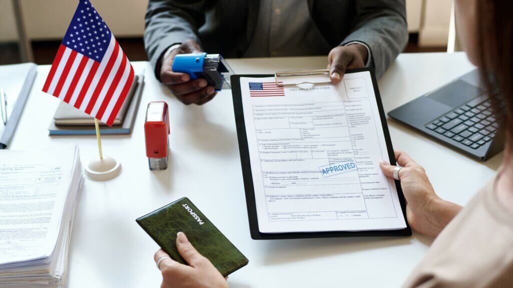 EB2 vs. EB3 Visa: Which U.S. Visa is Right for You